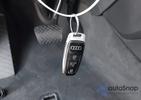 2021 Audi Q7 Premium Plus 55 Tfsi Quattro Tiptronic from USA, damaged, VIN WA1LXAF7XMD020171